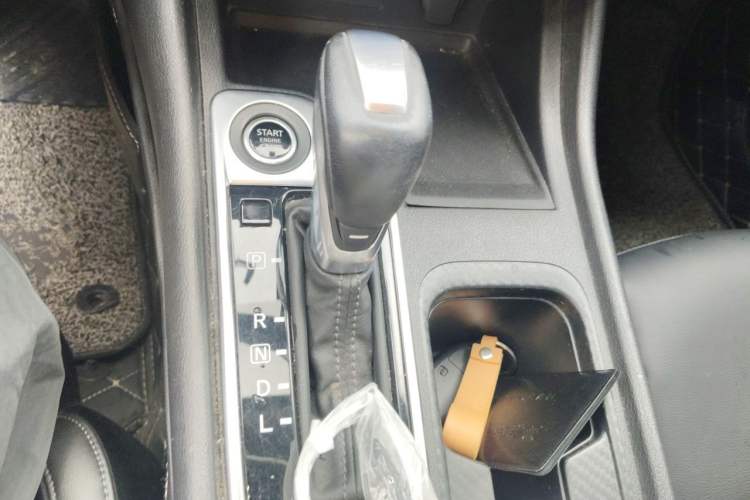 Used Nissan Sylphy 2021 1.6L XL CVT Enjoyment Edition Gear Lever
