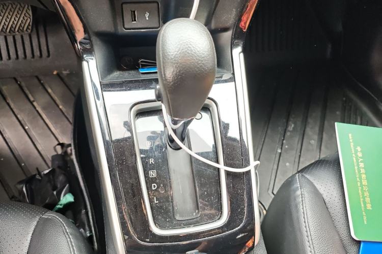 Used Nissan Sylphy 2021 Classic 1.6XL CVT Luxury Edition Gear Lever