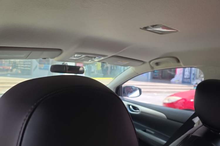 Used Nissan Sylphy 2021 Classic 1.6XE CVT Comfort Edition Headliner