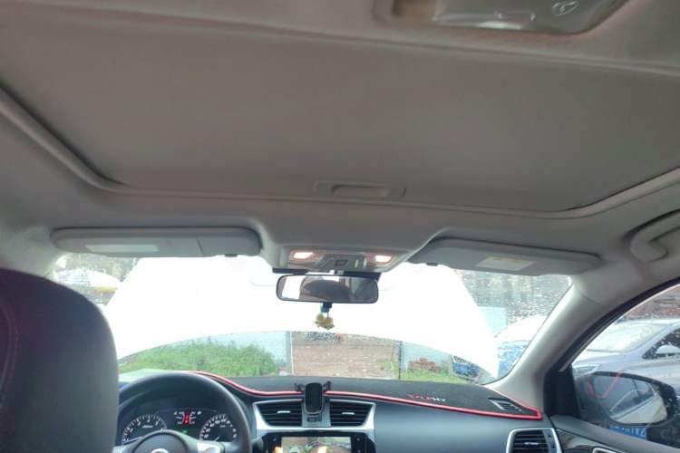 Used Nissan Sylphy 2021 Classic 1.6XL CVT Luxury Edition Headliner