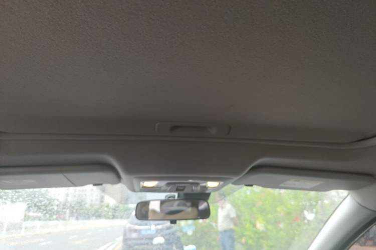 Used Nissan Sylphy 2021 Classic 1.6XL CVT Luxury Edition Headliner