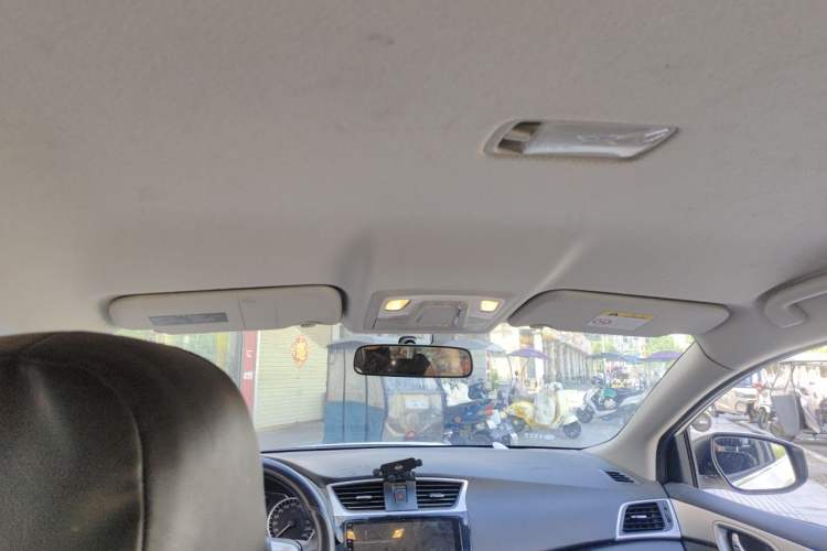 Used Nissan Sylphy 2021 Classic 1.6XE CVT Comfort Edition Headliner