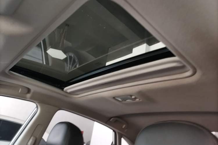 Used Nissan Sylphy 2021 Classic 1.6XL CVT Luxury Edition Headliner
