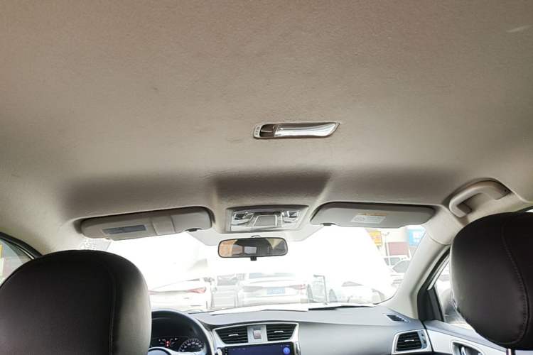 Used Nissan Sylphy 2021 Classic 1.6XE CVT Comfort Edition Headliner