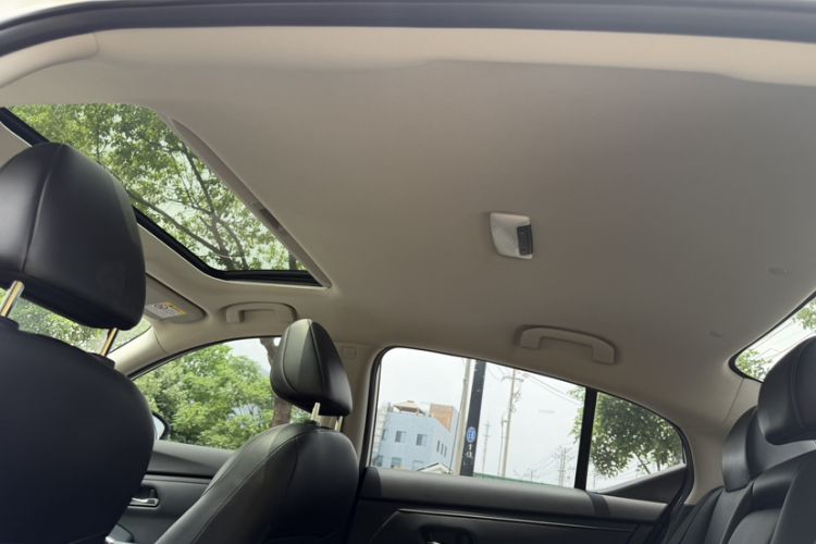 Used Nissan Sylphy 2021 1.6L XL CVT Enjoyment Edition Headliner