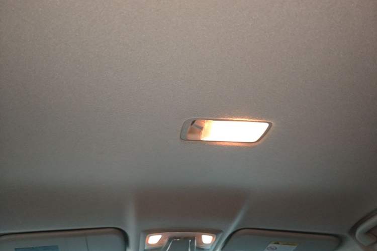 Used Nissan Sylphy 2021 Classic 1.6XE CVT Comfort Edition Headliner