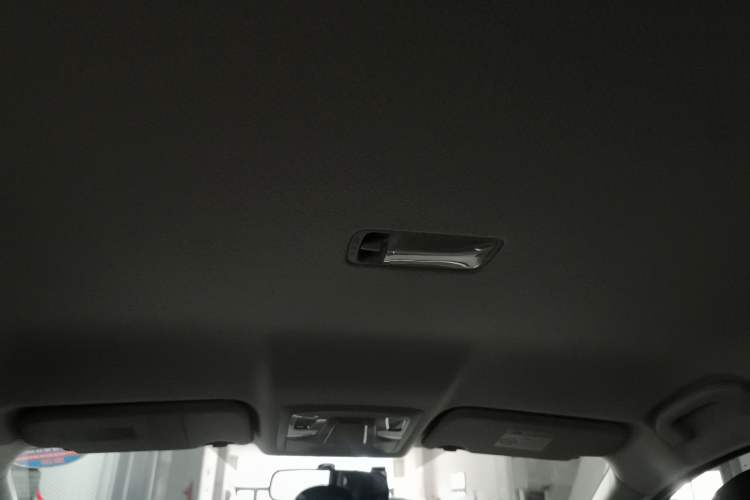 Used Nissan Sylphy 2021 Classic 1.6XE CVT Comfort Edition Headliner