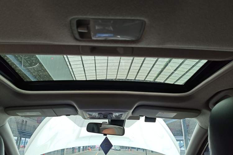 Used Nissan Sylphy 2021 Classic 1.6XL CVT Luxury Edition Headliner