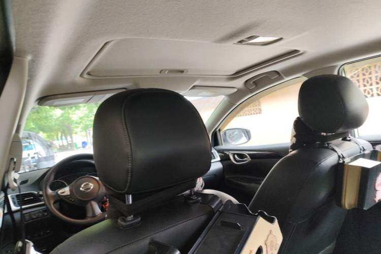 Used Nissan Sylphy 2021 Classic 1.6XL CVT Luxury Edition Headliner