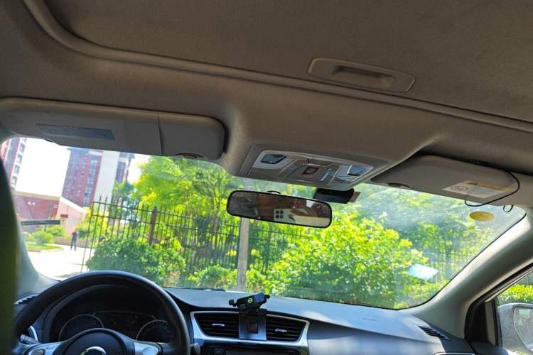 Used Nissan Sylphy 2021 Classic 1.6XL Manual Luxury Edition Headliner
