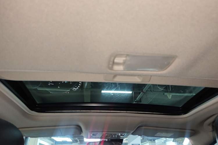 Used Nissan Sylphy 2021 Classic 1.6XL CVT Luxury Edition Headliner