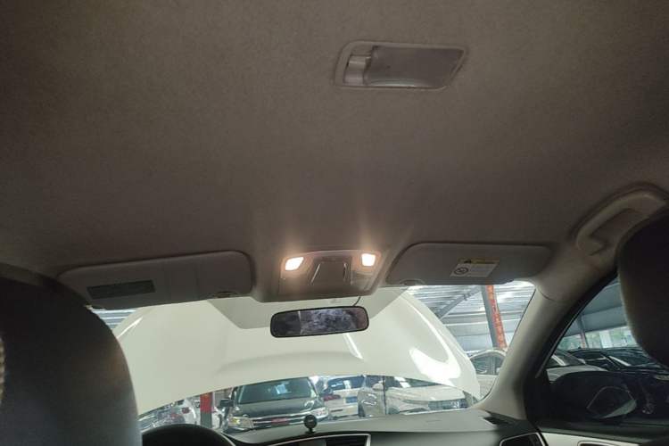 Used Nissan Sylphy 2021 Classic 1.6XE Manual Comfort Edition Headliner