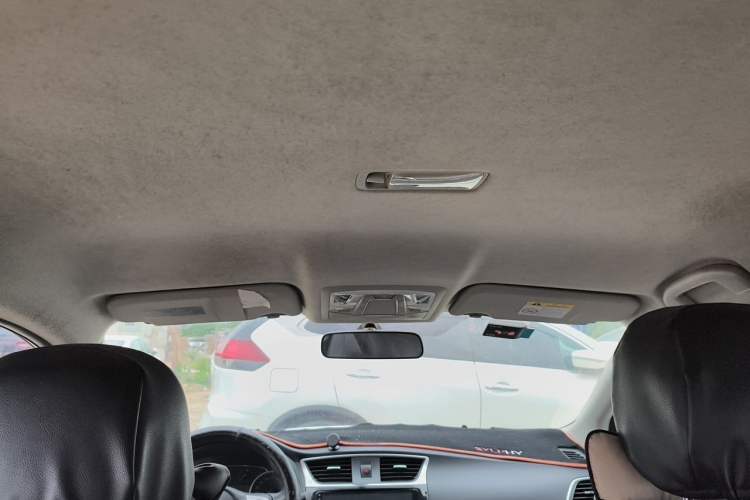 Used Nissan Sylphy 2021 Classic 1.6XE CVT Comfort Edition Headliner
