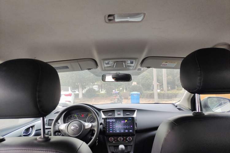 Used Nissan Sylphy 2021 Classic 1.6XE CVT Exclusive Edition Headliner