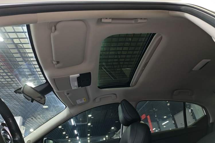 Used Nissan Sylphy 2021 1.6L XL CVT Enjoyment Edition Headliner