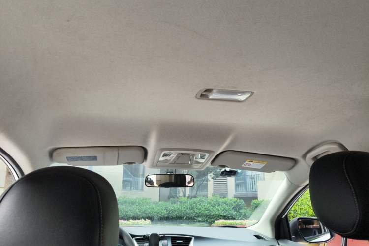 Used Nissan Sylphy 2021 Classic 1.6XE CVT Comfort Edition Headliner