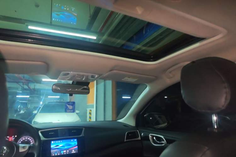 Used Nissan Sylphy 2021 Classic 1.6XL CVT Luxury Edition Headliner