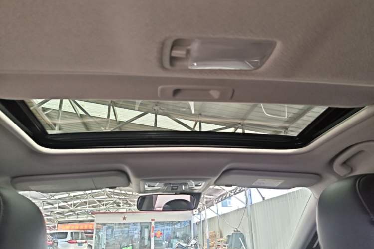 Used Nissan Sylphy 2021 Classic 1.6XL CVT Luxury Edition Headliner