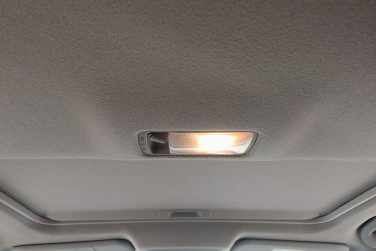 Used Nissan Sylphy 2021 Classic 1.6XL CVT Luxury Edition Headliner