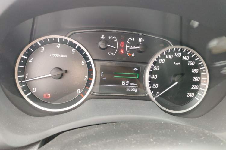 Used Nissan Sylphy 2021 Classic 1.6XL Manual Luxury Edition Instrument Cluster