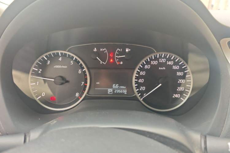 Used Nissan Sylphy 2021 Classic 1.6XE CVT Comfort Edition Instrument Cluster
