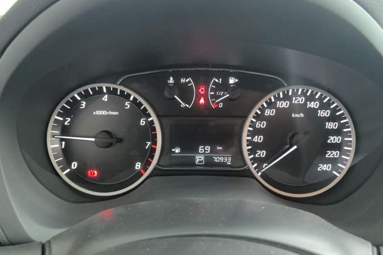 Used Nissan Sylphy 2021 Classic 1.6XE CVT Comfort Edition Instrument Cluster