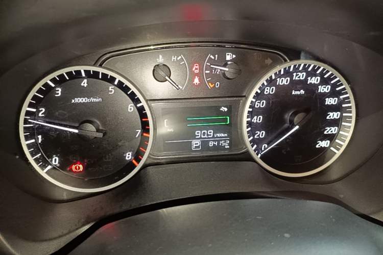 Used Nissan Sylphy 2021 Classic 1.6XE CVT Comfort Edition Instrument Cluster