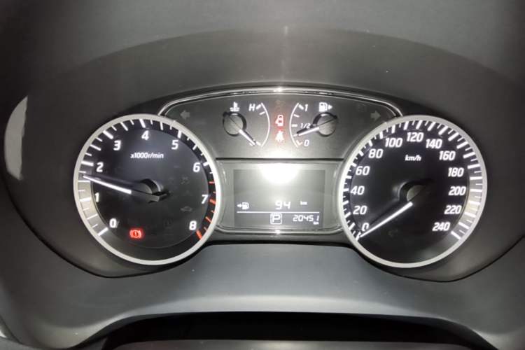 Used Nissan Sylphy 2021 Classic 1.6XE CVT Comfort Edition Instrument Cluster