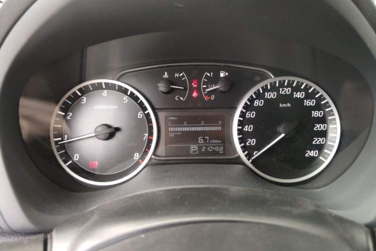 Used Nissan Sylphy 2021 Classic 1.6XE CVT Exclusive Edition Instrument Cluster