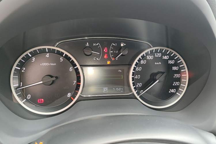 Used Nissan Sylphy 2021 Classic 1.6XE CVT Comfort Edition Instrument Cluster