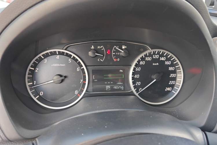 Used Nissan Sylphy 2021 Classic 1.6XE CVT Comfort Edition Instrument Cluster