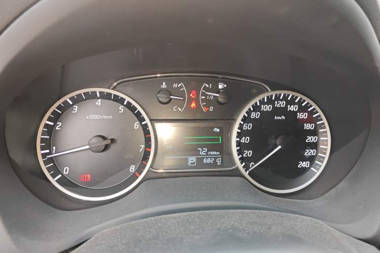 Used Nissan Sylphy 2021 Classic 1.6XE CVT Comfort Edition Instrument Cluster