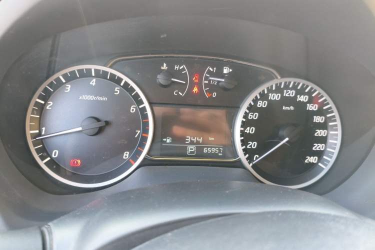 Used Nissan Sylphy 2021 Classic 1.6XE CVT Comfort Edition Instrument Cluster