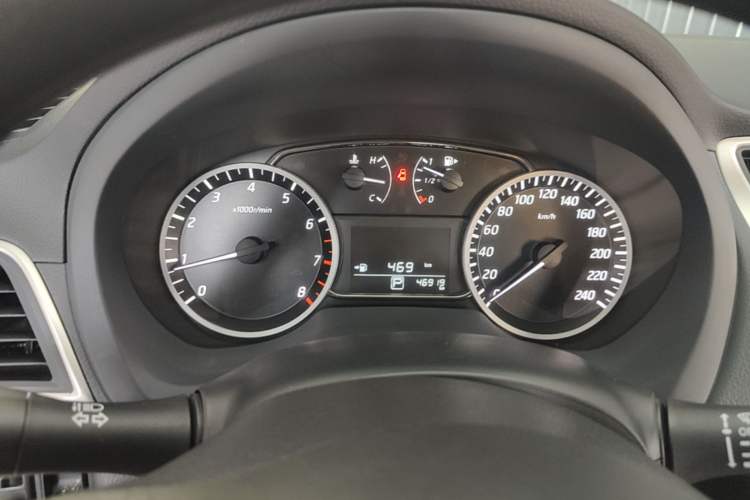 Used Nissan Sylphy 2021 Classic 1.6XE CVT Comfort Edition Instrument Cluster