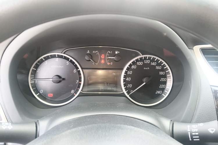 Used Nissan Sylphy 2021 Classic 1.6XE CVT Comfort Edition Instrument Cluster