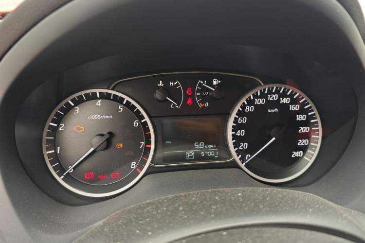 Used Nissan Sylphy 2021 Classic 1.6XE CVT Comfort Edition Instrument Cluster