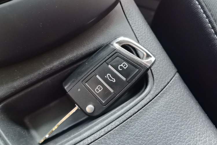 Used Nissan Sylphy 2021 Classic 1.6XE CVT Comfort Edition Interior 1