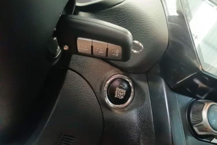 Used Nissan Sylphy 2021 Classic 1.6XE CVT Comfort Edition Interior 1
