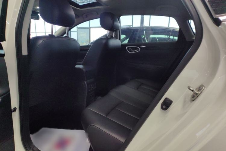 Used Nissan Sylphy 2021 Classic 1.6XL CVT Luxury Edition Interior 2