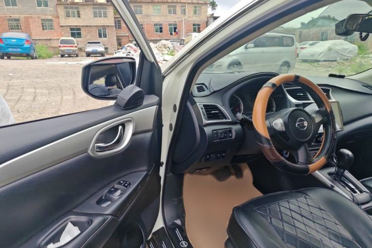 Used Nissan Sylphy 2021 Classic 1.6XE CVT Comfort Edition Interior 3