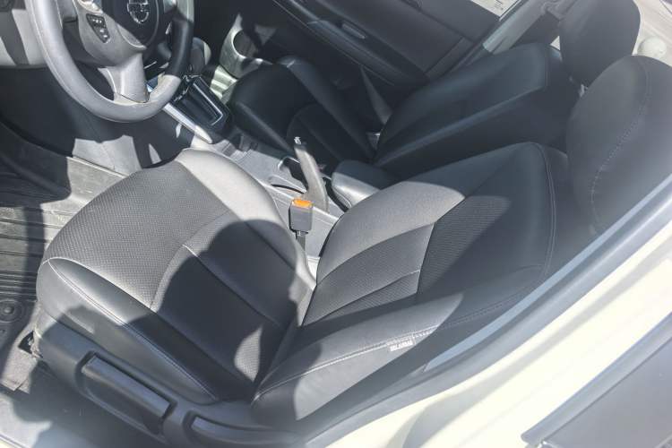 Used Nissan Sylphy 2021 Classic 1.6XL CVT Luxury Edition Interior 3