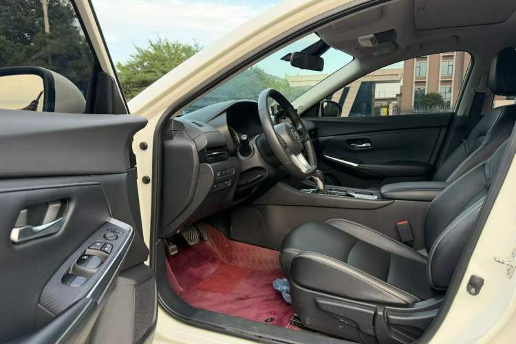 Used Nissan Sylphy 2021 1.6L XL CVT Enjoyment Edition Interior 3