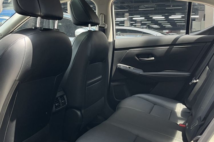 Used Nissan Sylphy 2021 1.6L XL CVT Enjoyment Edition Interior 4