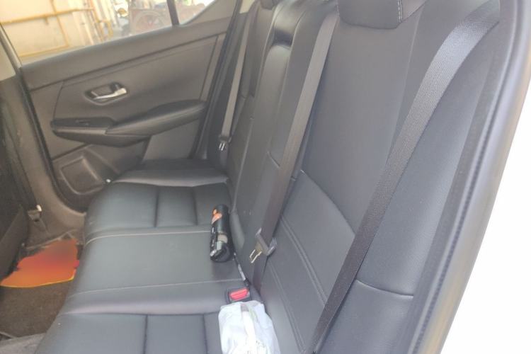 Used Nissan Sylphy 2021 1.6L XL CVT Smart Enjoyment Edition Interior 4