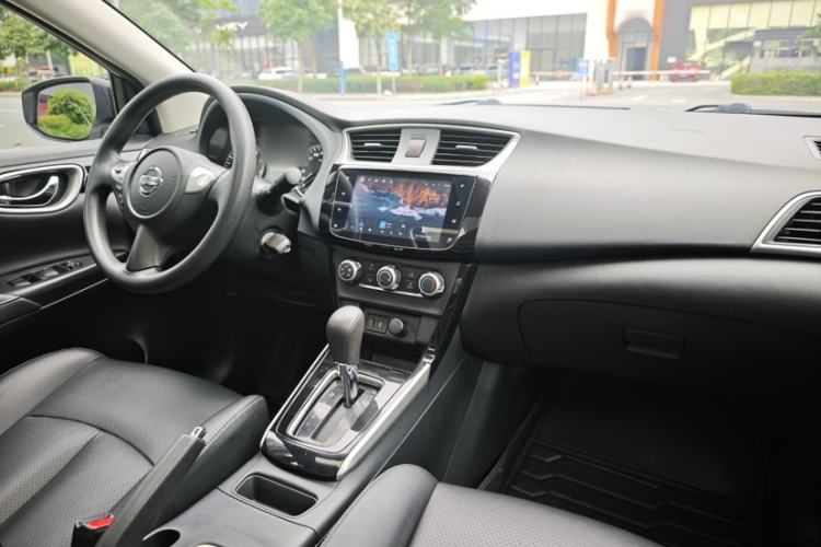 Used Nissan Sylphy 2021 Classic 1.6XL CVT Luxury Edition Interior 7