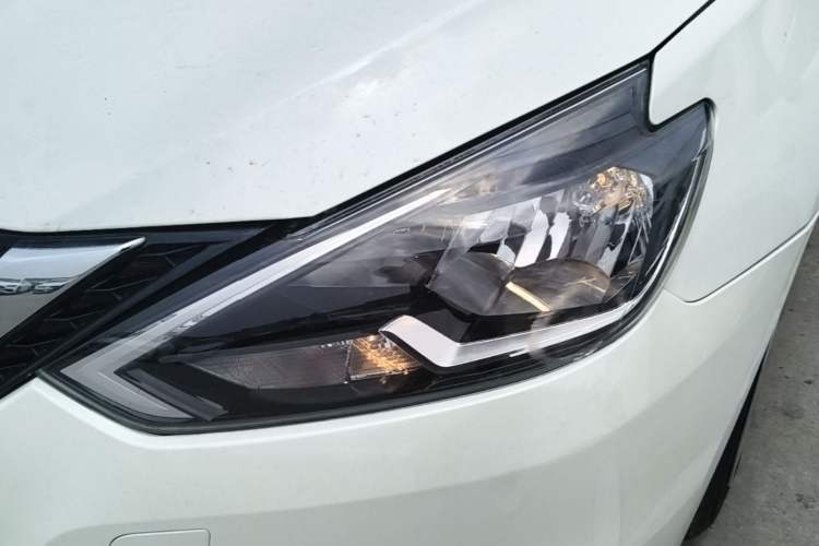 Used Nissan Sylphy 2021 Classic 1.6XL CVT Luxury Edition Left Front Headlight
