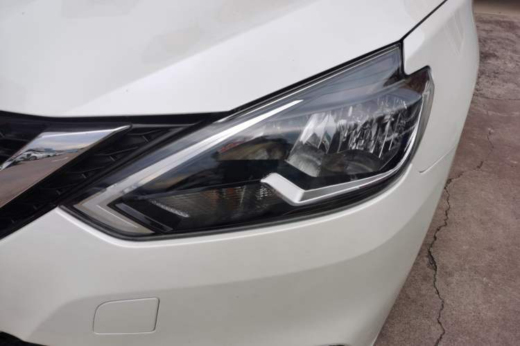 Used Nissan Sylphy 2021 Classic 1.6XL CVT Luxury Edition Left Front Headlight