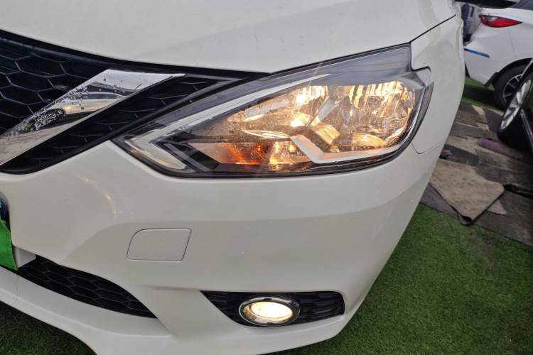 Used Nissan Sylphy 2021 Classic 1.6XL CVT Luxury Edition Left Front Headlight
