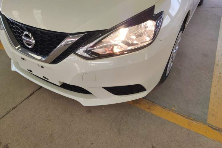 Used Nissan Sylphy 2021 Classic 1.6XE CVT Comfort Edition Left Front Headlight