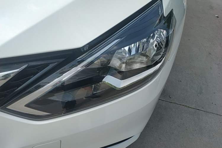 Used Nissan Sylphy 2021 Classic 1.6XE CVT Comfort Edition Left Front Headlight